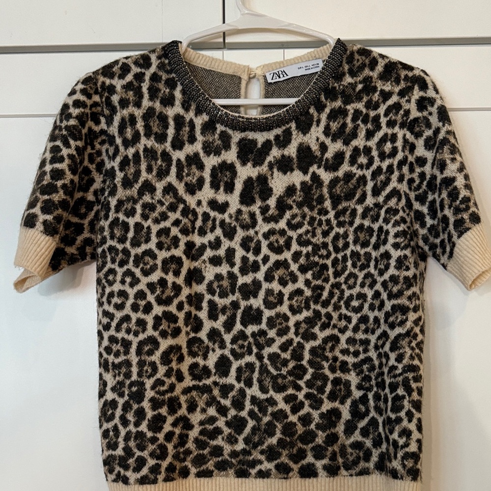 Zara Black and Cream Leopard Print Knit Top